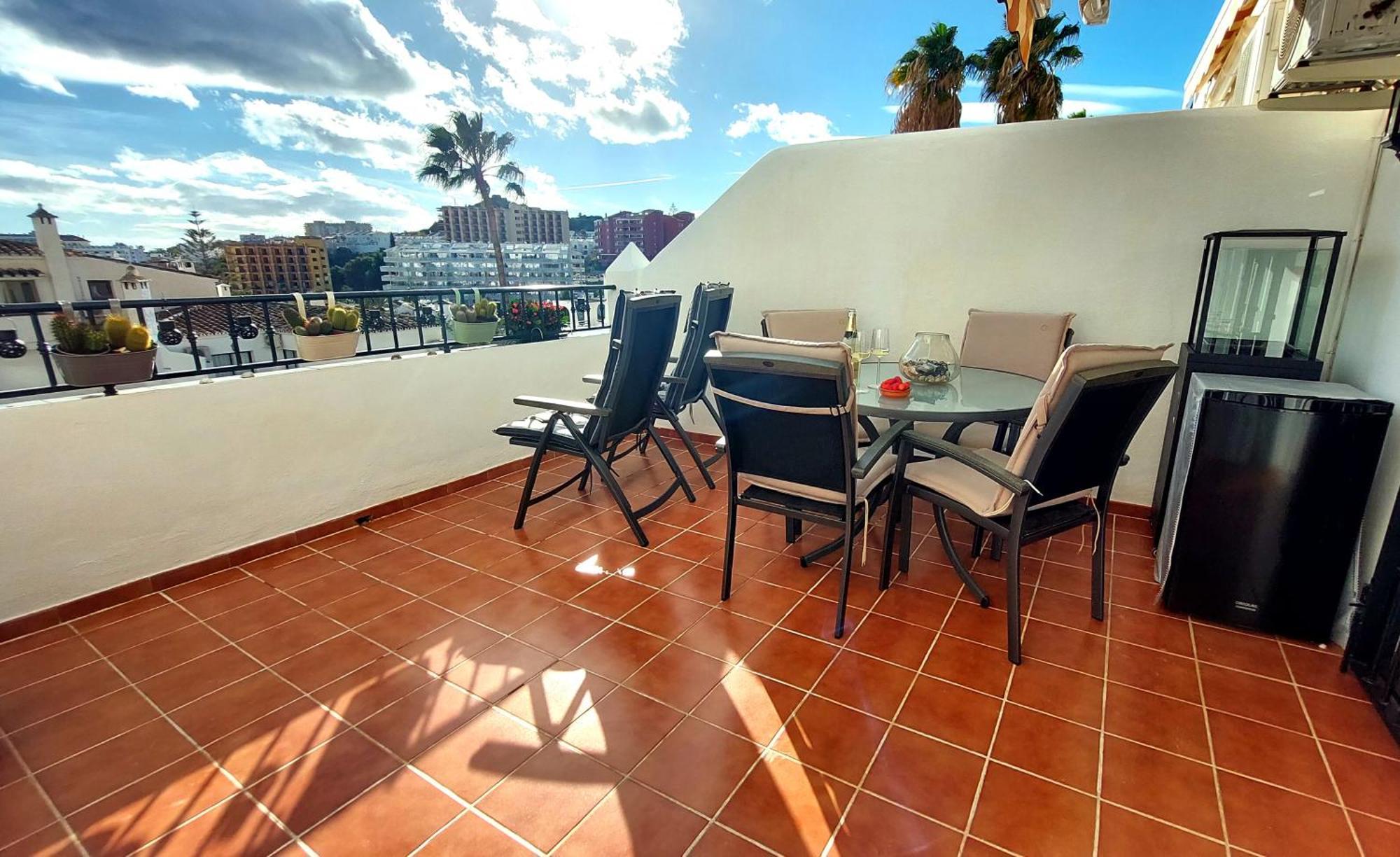 Estudio Pasodoble. Pueblo Evita Benalmádena Exteriér fotografie