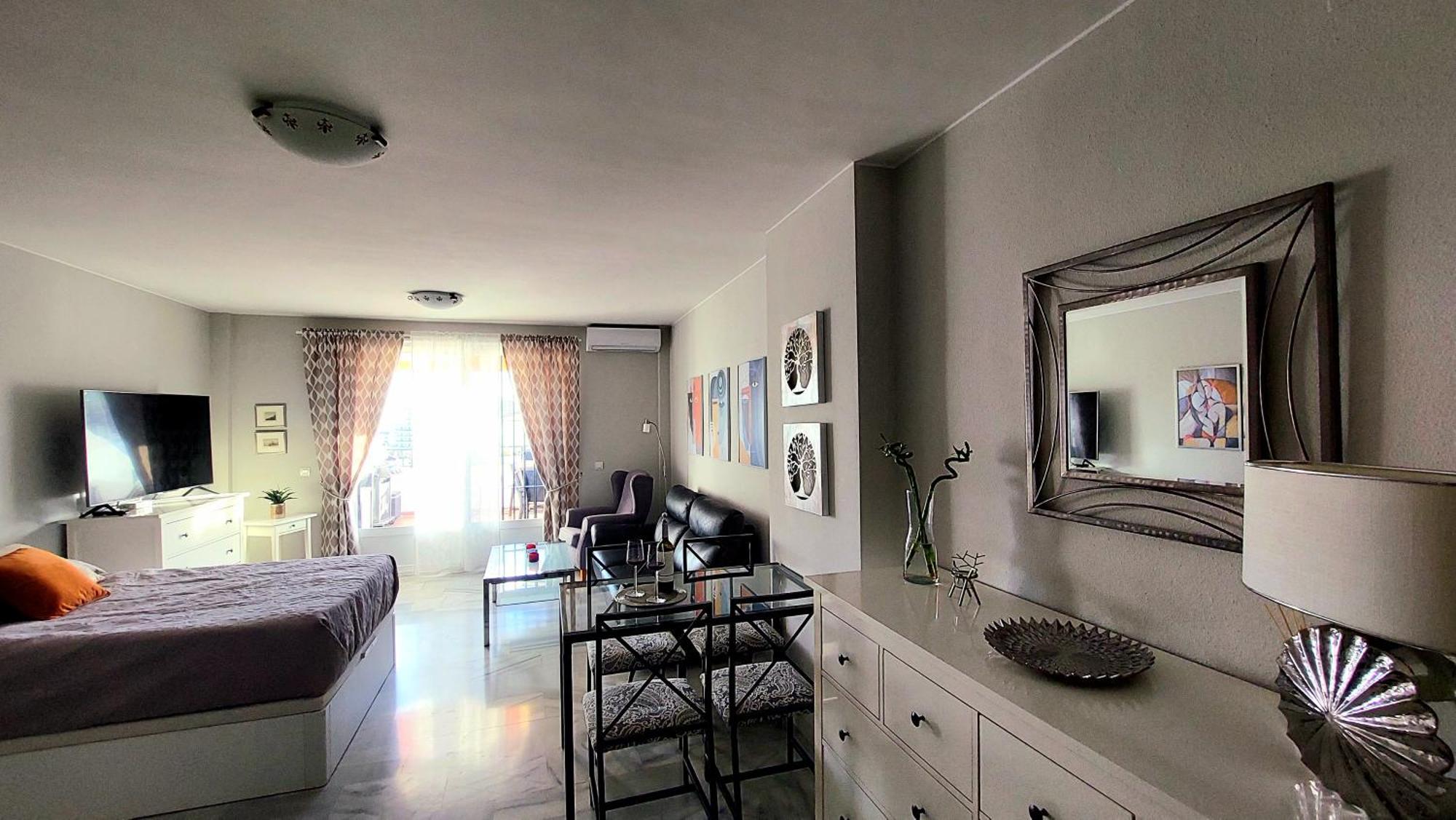 Estudio Pasodoble. Pueblo Evita Benalmádena Exteriér fotografie