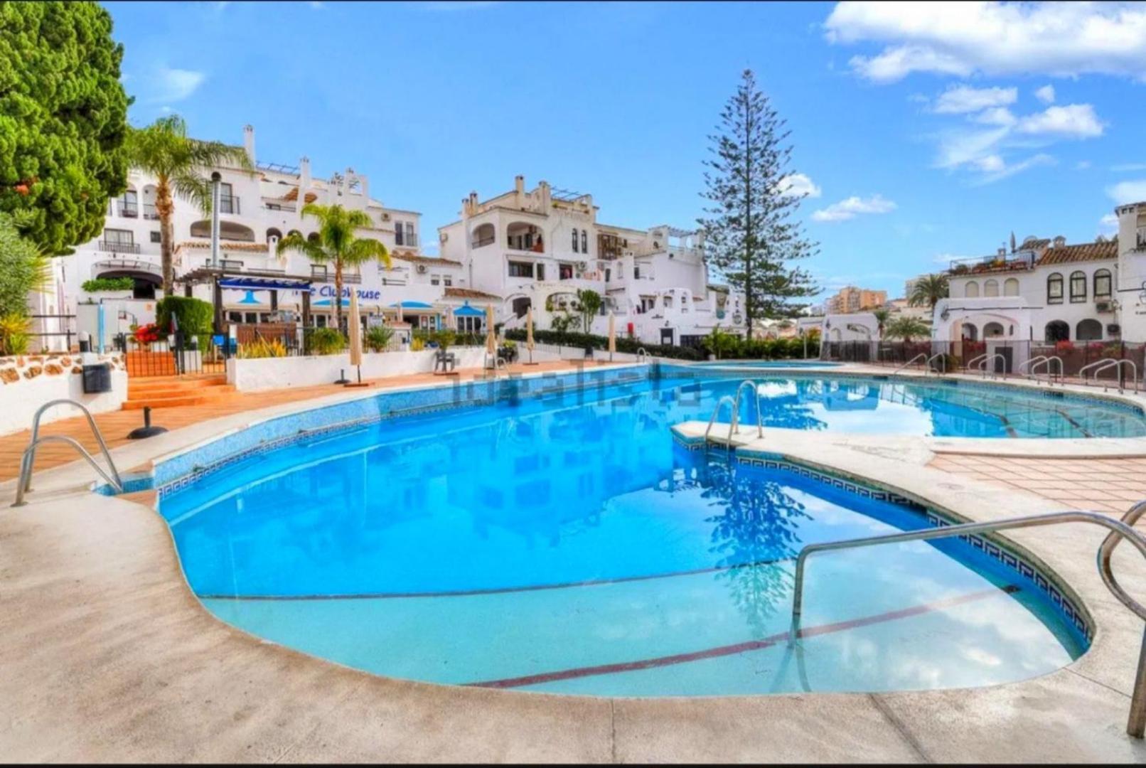 Estudio Pasodoble. Pueblo Evita Benalmádena Exteriér fotografie